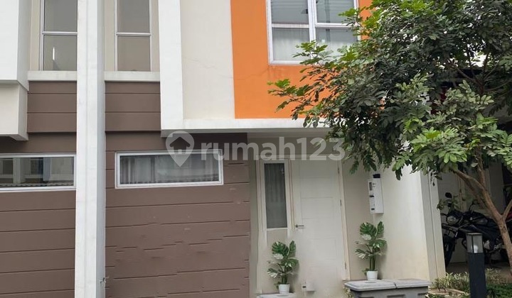 Rumah Cantik Cluster di Summarecon Serpong