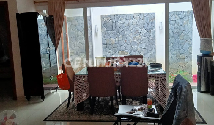 Exclusive One Gate System, Strategic and Nice House in Pulomas East Jakarta S7368 2