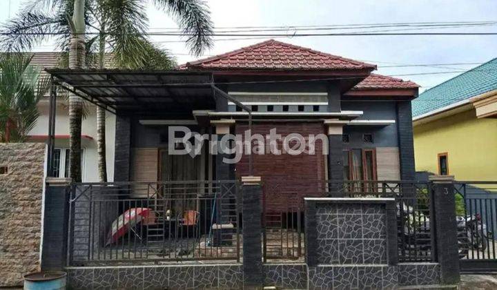 DI  RUMAH CANTIK RAPAK INDAH SAMARINDA 1