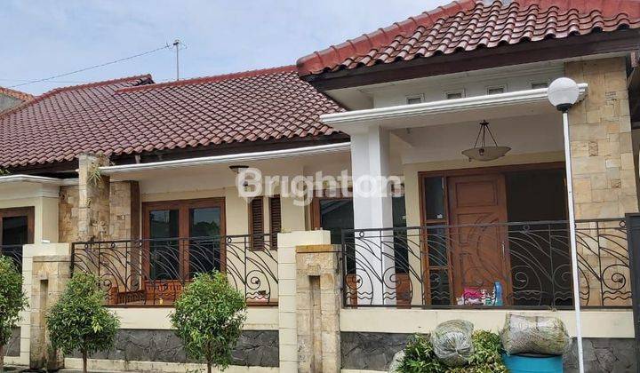 RUMAH MEWAH SIAP HUNI DI SRONDOL BANYUMANIK  SEMARANG 1