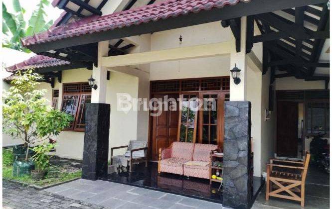 rumah besar siap huni di manyaran 2