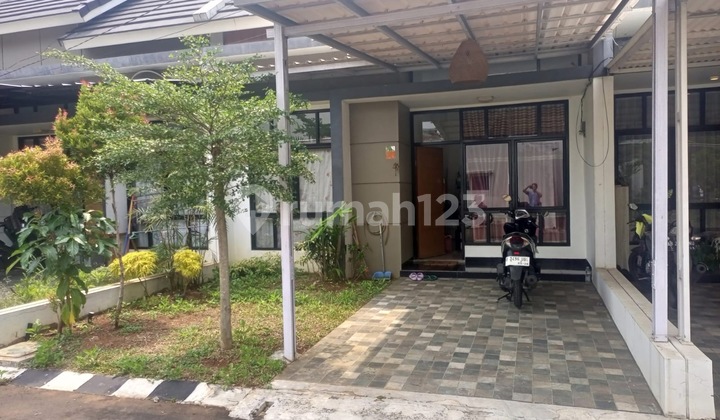 Trevista Park, A Nice House on the Depok South Tangerang Border Trevista Park, A Nice House on the Depok South Tangerang Border