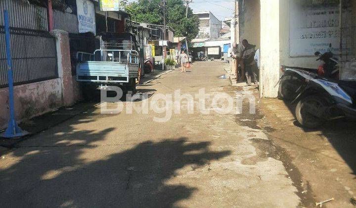 RUMAH DAN GUDANG LAYAK HUNI DIPINGGIR JALAN DEPOK TENGAH 2