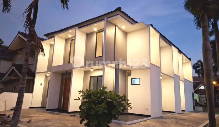 Rumah baru, mewah, cantik dan elegant di Taman Bromo Lippo Karawaci, Tangerang