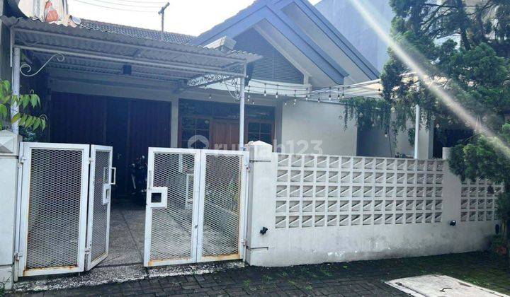 Rumah Lux Di Singgasana Pradana Mekar Wangi 1