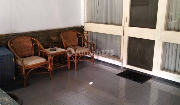 RUMAH 2 LANTAI FULLY FURNISHED  TINGGAL BAWA KOPER DI DEKAT KAMPUS UNJ RAWAMANGUN JAKARTA TIMUR 2