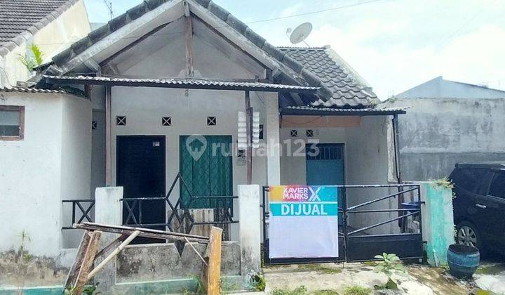 CEPAT RUMAH 1 1/2 LANTAI KONDISI APA ADANYA HARGA TERJANGKAU 1