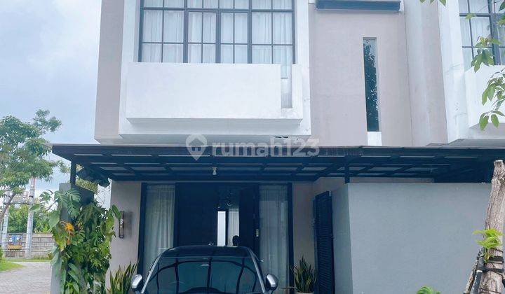 CEPAT RUMAH 2 LANTAI CANTIK & BAGUS MODERN HARGA SANGAT TERJANGKAU 1