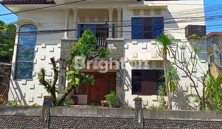 RUMAH BESAR 2 LANTAI + SEMI FURNISHED PEMOGAN RUMAH BESAR 2 LANTAI + SEMI FURNISHED PEMOGAN