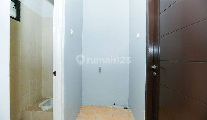 Rumah Cantik Ready Furnished dekat Pusat Perbelanjaan di Bogor J8181 2