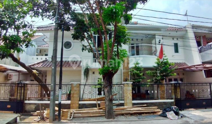 Rumah Bagus di Jl Kav 1 Cipayung Jakarta Timur