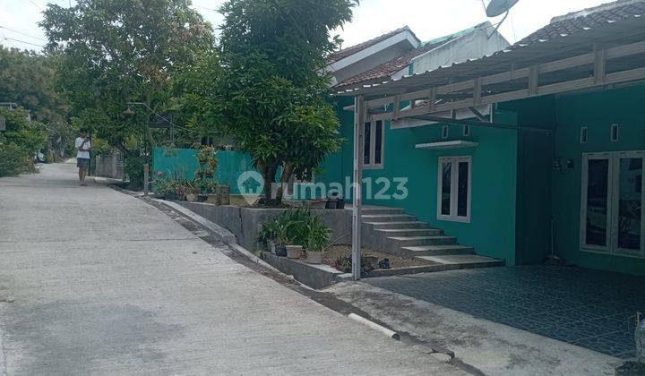 Rumah Tinggal Cocok Untuk Keluarga Lokasi Guwosari Pajangan Bantul 1