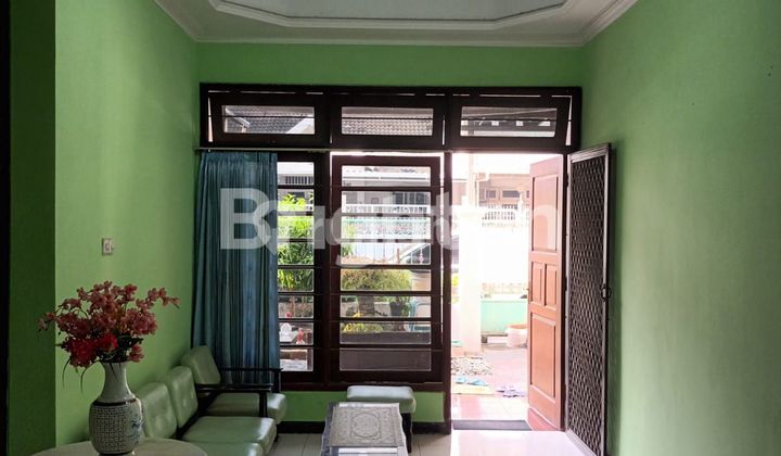Rumah Kampus Petra Ayani Siwalankerto Kos