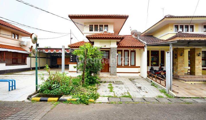 Rumah 2 Lantai 10 Mnt ke Gerbang Tol Karawaci, SHM Siap KPR J22034