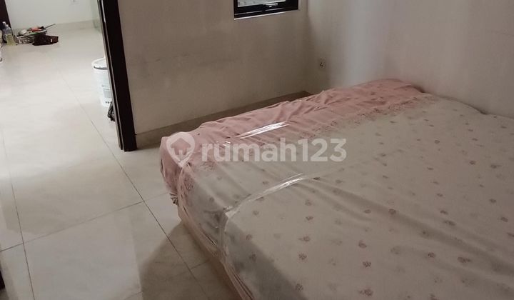 RUMAH 2 LANTAI DI LAVON CIKUPA 2