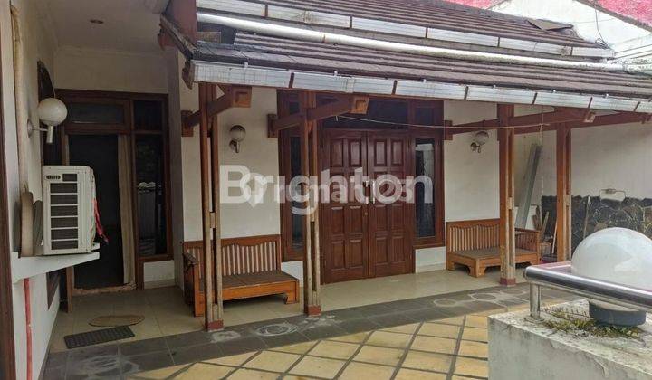 Di Jual Rumah Siap Huni Bagus Buat Kost Kostsan  Di Sayap Jalan Raya Ciumbuleuit Bandung SHM 2