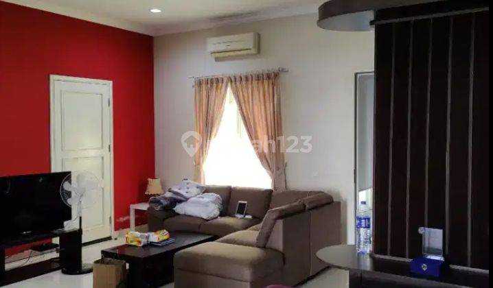 Rumah Hoek di Pondok Hijau Golf PHG Summarecon Serpong 2