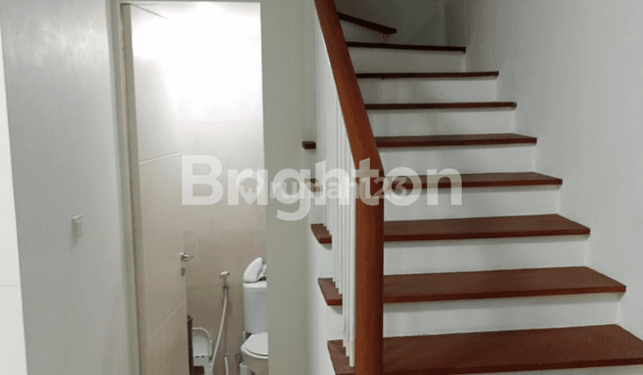 RUMAH 2 LANTAI PERUMAHAN ELIT BONUS FURNISHED JALAN WATES SLEMAN JOGJA DAERAH ISTIMEWA YOGYAKARTA 2