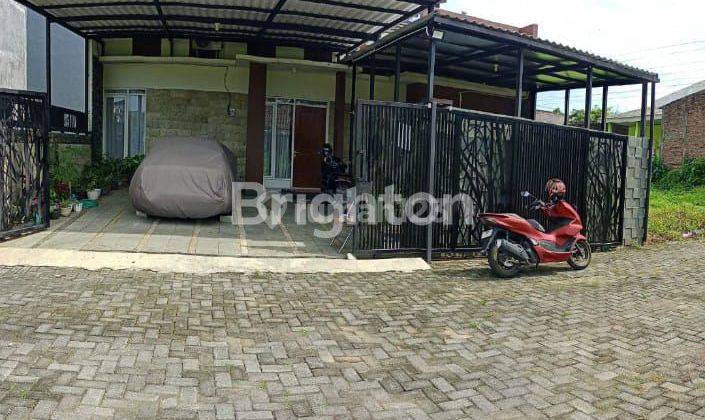 RUMAH MEWAH  DI BAWAH PASARAN DI WIJAYA KUSUMA RESIDENCE NGALIYAN 2