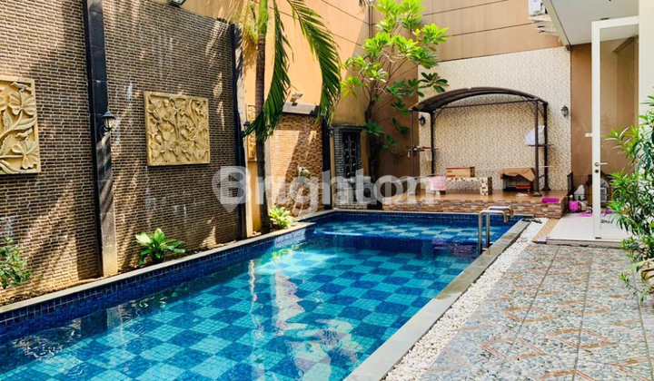 LUXURY HOME IN CITRALAND GOLF HILL, WEST SURABAYA ELITE AREA 2