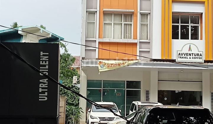 Ruko 3 lantai di Kelapa Gading Boulevard Raya