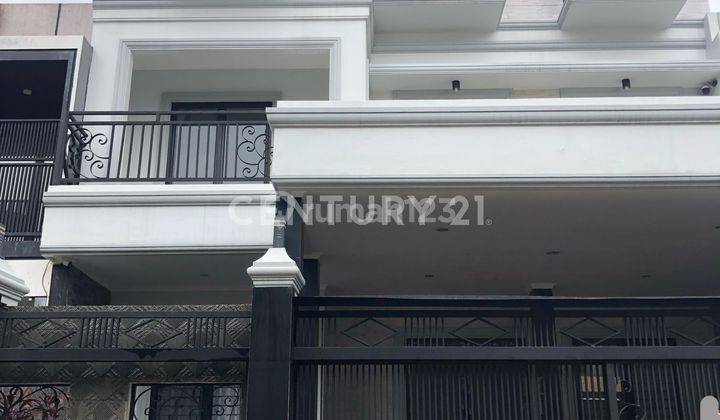 Rumah Baru Modern Minimalis Puri Indah Jakarta Barat 1