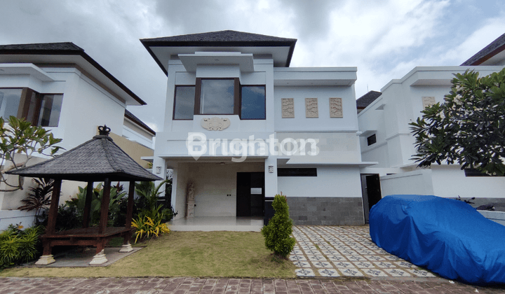 LUXURY HOUSE IN THE MIDDLE OF DENPASAR CITY VIEW RICE POWDER 1