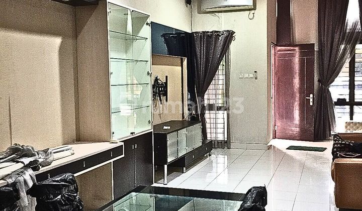 Ivory garden Rumah Taman Dikelilingi Pohon Rindang Di Lippo Cikarang