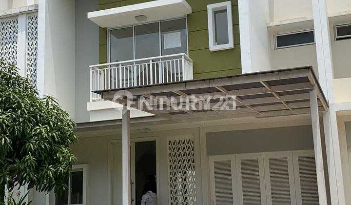 Rumah 2 Lantai Di Summarecon Cluster Amanda Bandung Rumah 2 Lantai Di Summarecon Cluster Amanda Bandung