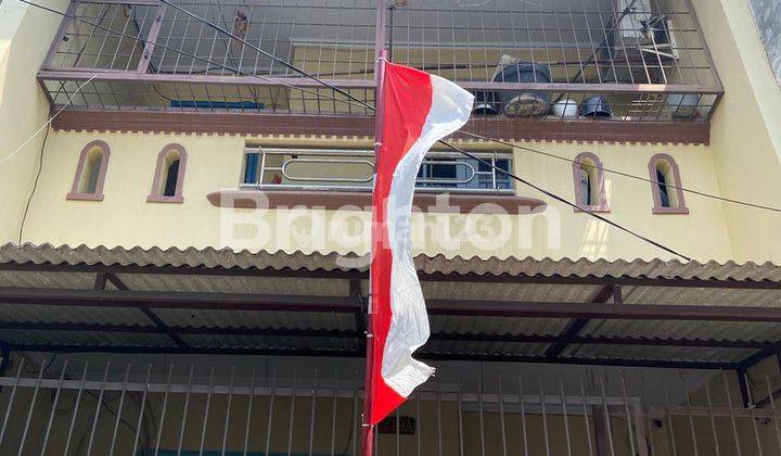 RUMAH 3 LANTAI PADEMANGAN, JAKARTA UTARA 1