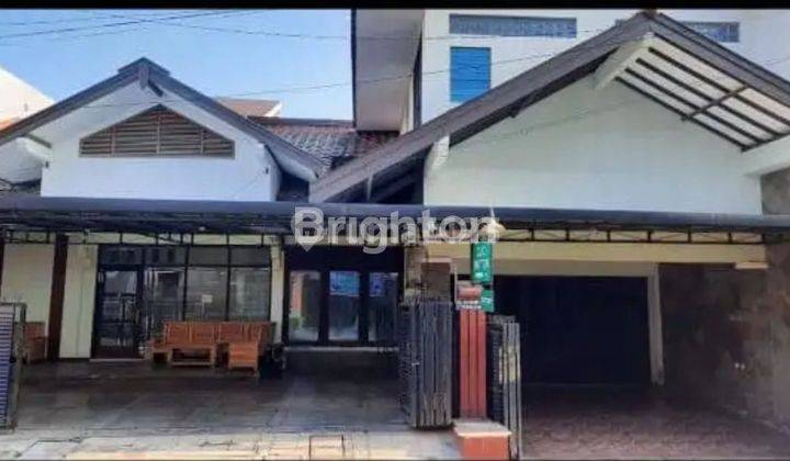 Rumah Induk dan rumah kos aktif tiga lantai di kawasan Undip Smg 1