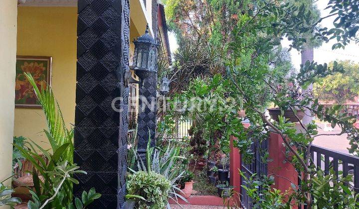 Rumah Asri Hook Di Aralia Harapan Indah  Lt 240 Lb 190 2