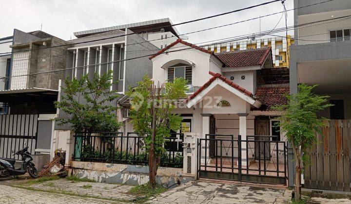 Rumah cantik di Sektor 7 Gading Serpong dengan harga menarik 2