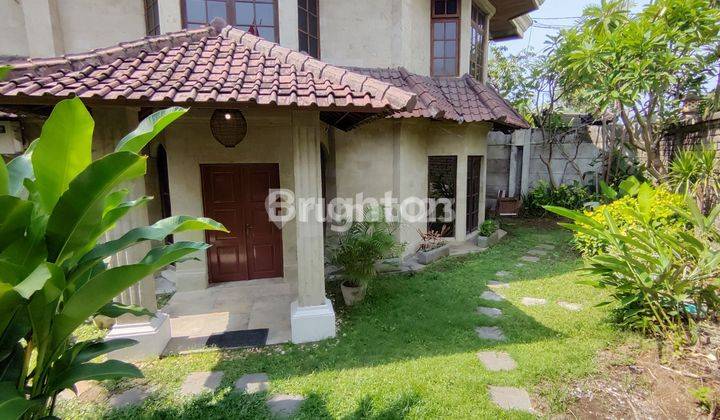 SPACIOUS 5 BEDROOM VILLA IN UMALAS 2