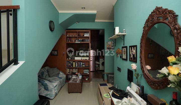 Rumah 2 Lantai Shm 15 Menit Ke Gerbang Tol di Tangerang Ready Furnished J8465 2