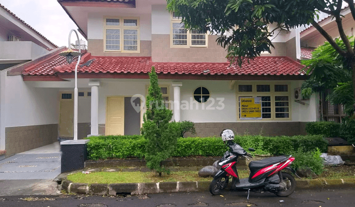 Rumah Bagus dan Terawat di River Park Bintaro Sektor 8 1