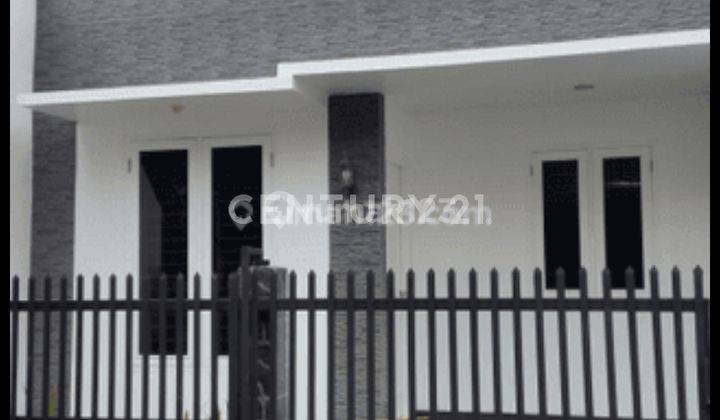 Rumah Asri, Nyaman Dan Strategis Di BSD Serpong 1