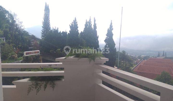 VILLA TRETES JALAN LETKOL TELWE LUAS 1.200M2 DENGAN 6KAMAR TIDUR 2