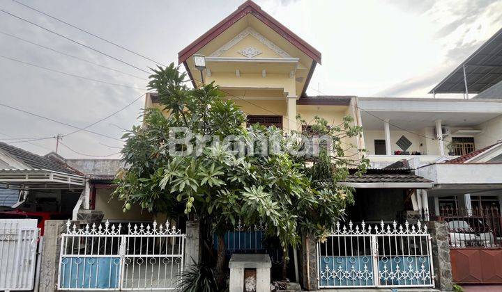 Rumah 2 Lantai Wisma Permai Tengah, Terawat, Row Jalan 2mbl 1