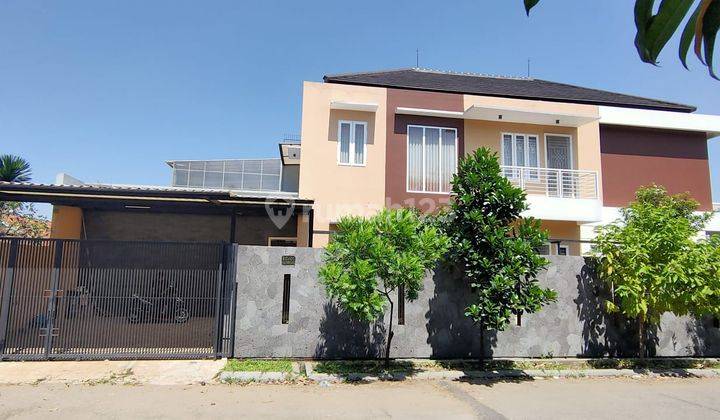 DIJUAL RUMAH LUX HOEK DI TAMAN HOLIS INDAH 2 BANDUNG 1