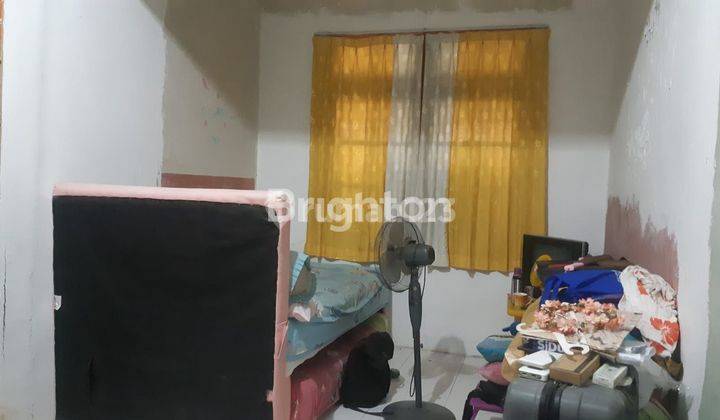 RUMAH 3 LT SPLIT LEVEL DI JL SEPANJANG TOWN HOUSE SIDOARJO 2