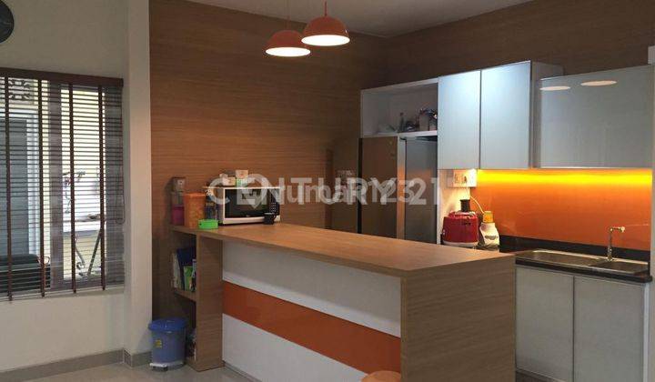 Rumah 2 Lantai Full Furnished Di Cluster Lippo Cikarang  BU 2