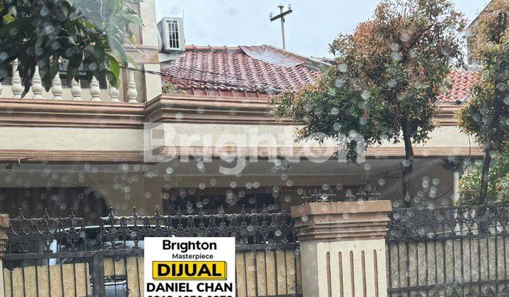 Rumah Mewah Di Jalan Ahmad Yani Siap Huni  1