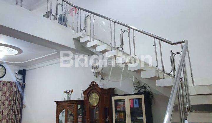 Rumah Mewah Di Jalan Ahmad Yani Siap Huni  2