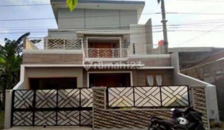 Rumah cantik siap huni di solo jawa tengah 1