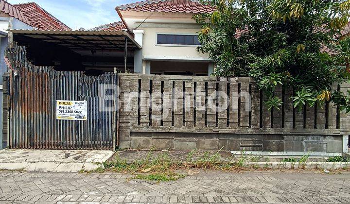 RUMAH 1 LANTAI, ROW JALAN 3 MOBIL LONGGAR 1