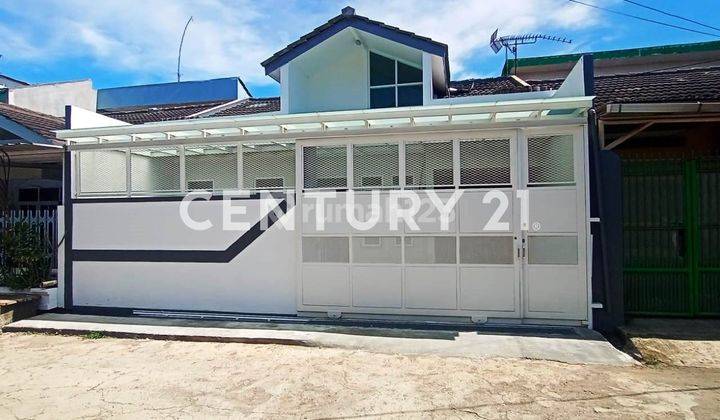 Rumah Cantik Siap Pakai Taman Kopo Indah 1 Blok H 1