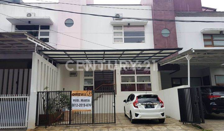 Rumah Lux Cantik Siap Huni Di Setraduta Milenia 1