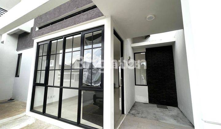 RUMAH BARU BELUM PERNAH DIPAKAI MODERN MINIMALIS | BSB SEMARANG 2