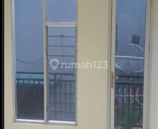 RUMAH 2 LANTAI SIAP HUNI 1